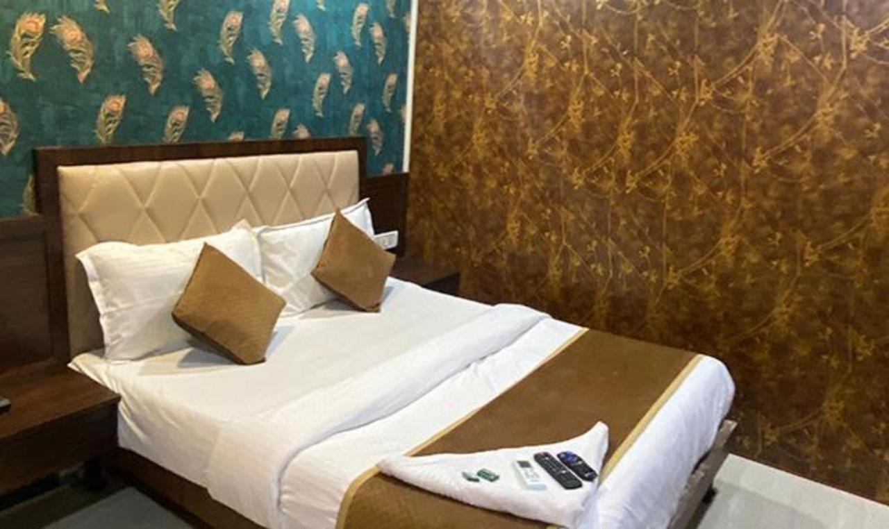 Fabexpress Ashirwad Residency Hotel Mumbai Exterior photo